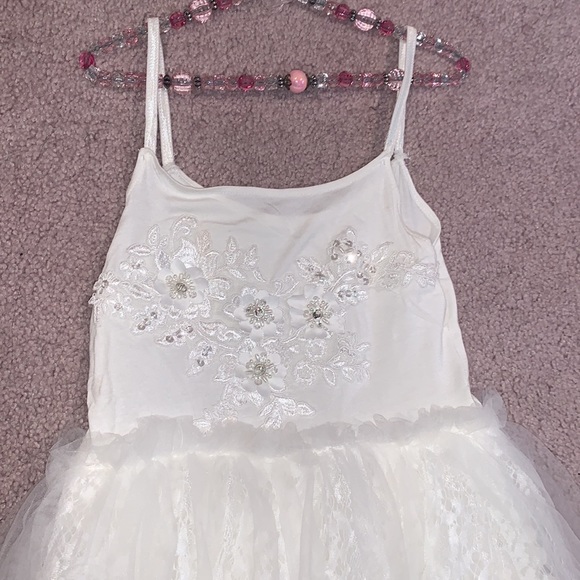 Gorgeous 💎 Ivory lace and tulle dress✨sz 130 - Picture 4 of 8